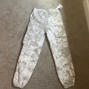 Womens XS jeans from FOREVER 21